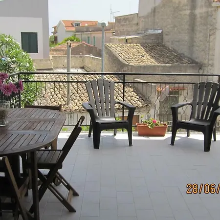 La Sterlizia * Mondello